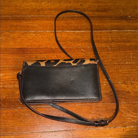 Preowned Coach Anna Fold over Crossbody Clutch Bag  Leopard Print - Picture 5 of 6